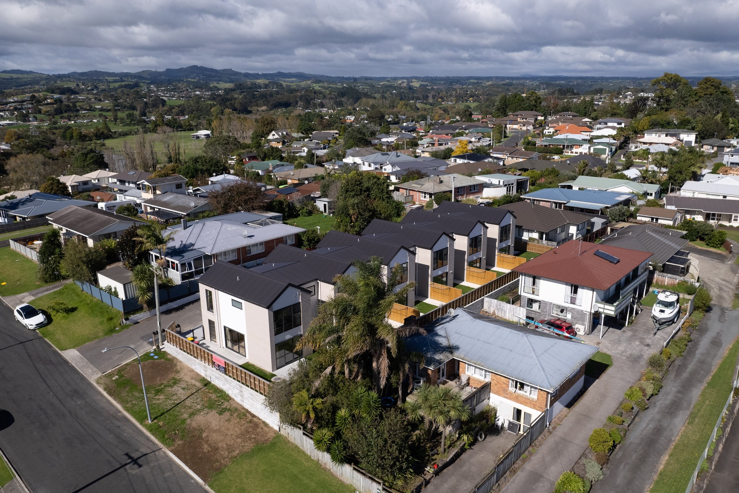 Waimapu — townhouse design — view 2
