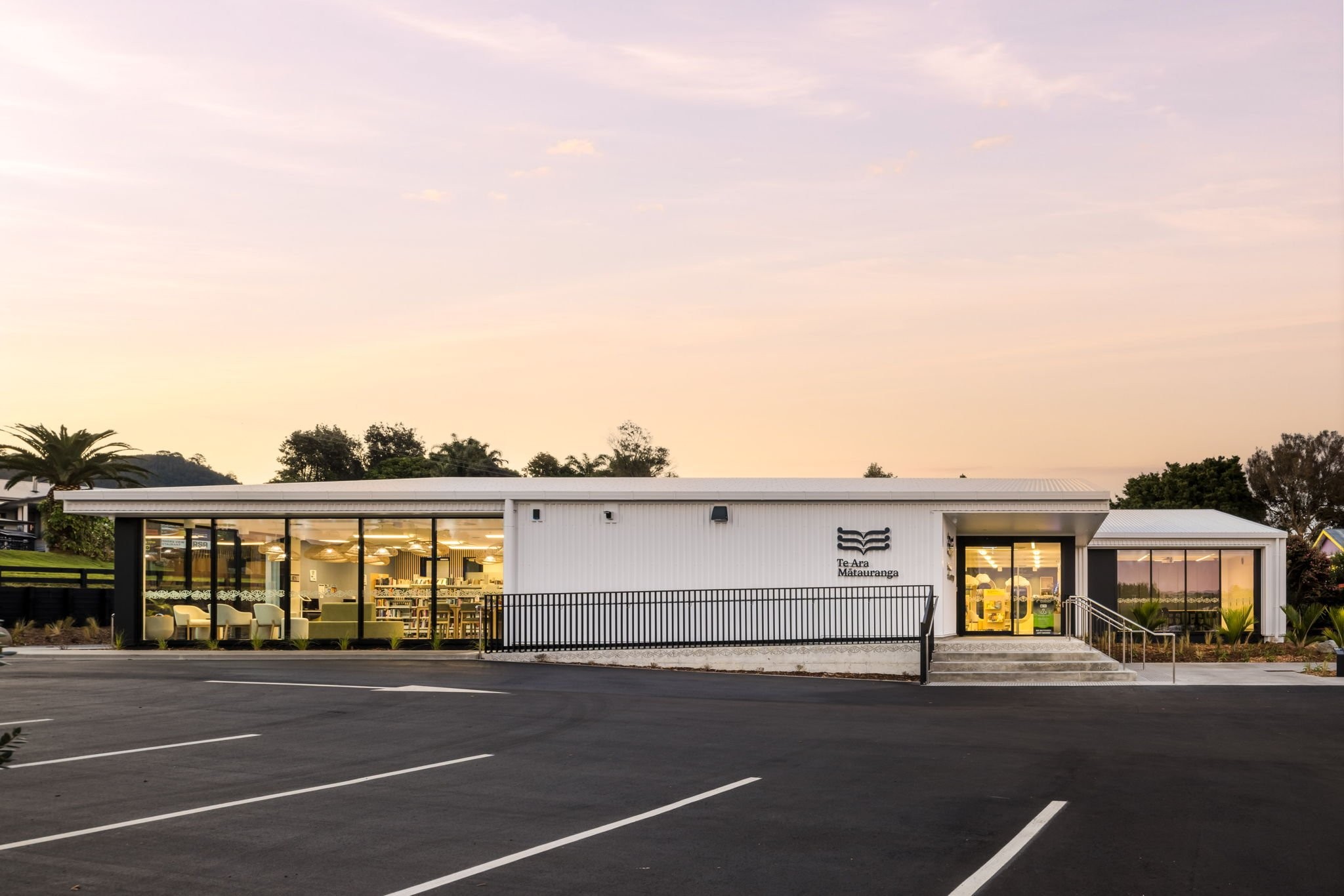 Waihi Beach Library — library design
